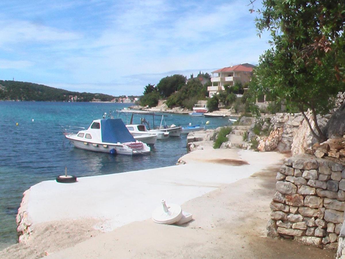 Jamnik Daire Ražanj Dış mekan fotoğraf